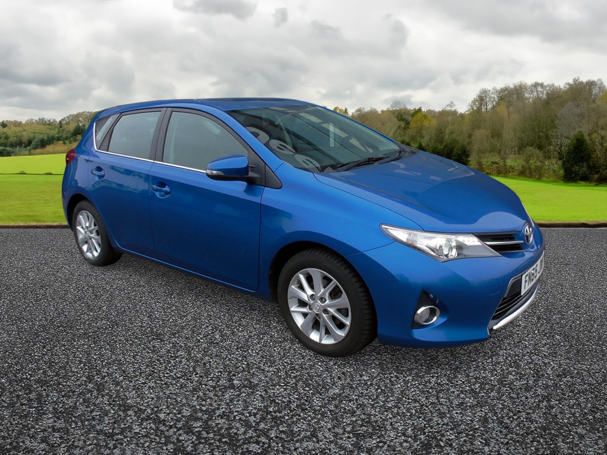 2015 Toyota Auris